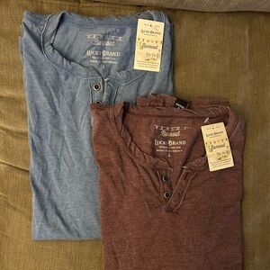 Lucky Brand Men's Large - Long Sleeve Henley - Blue and Maroon - NEW WITH TAGS